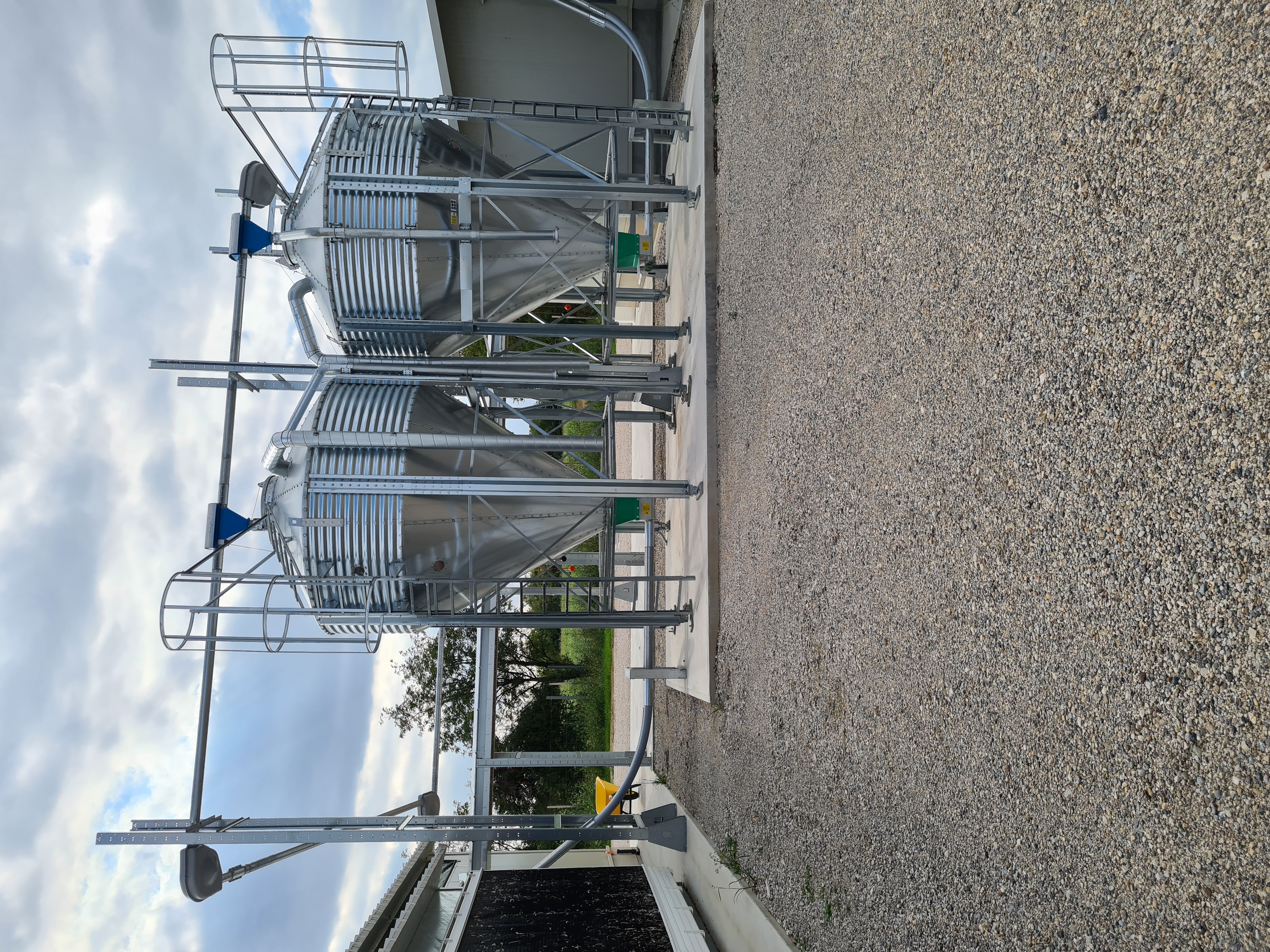 portfolio item image